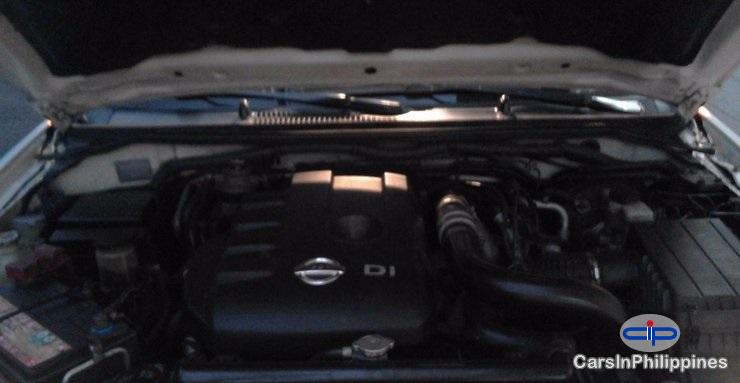 Nissan Frontier 2010 - image 11