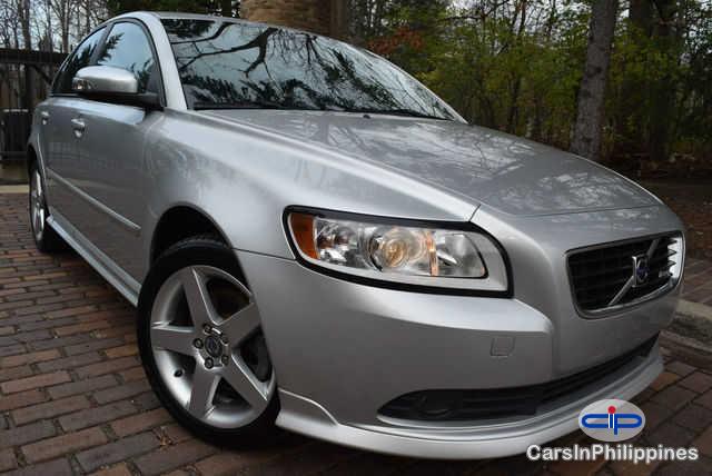 Pictures of Volvo S40 Automatic 2009