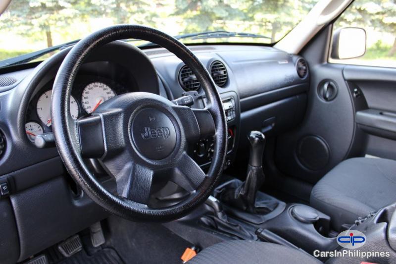 Jeep Cherokee Manual 2003