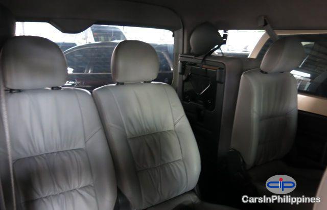 Toyota Hiace Automatic 2010 - image 11