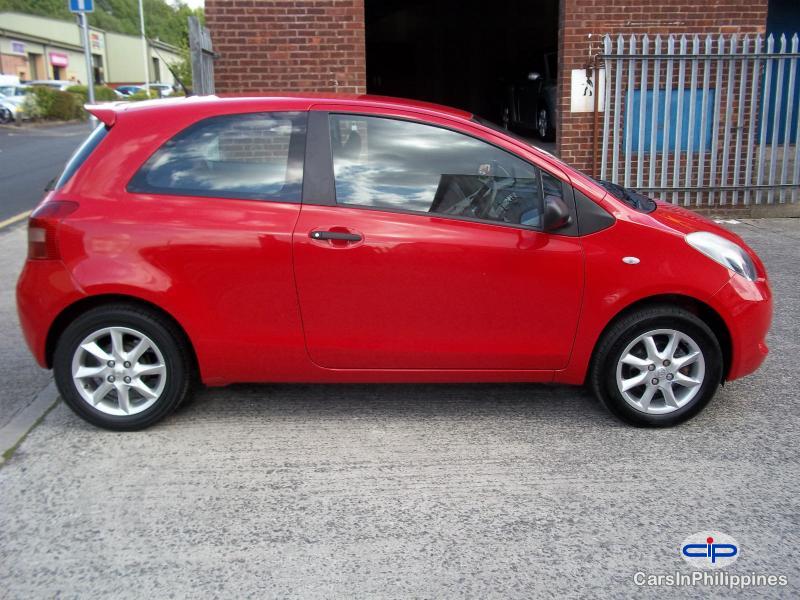 Toyota Yaris Automatic 2011