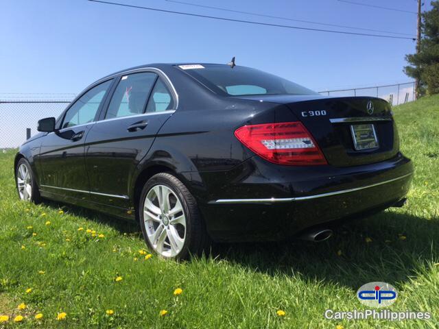 Mercedes Benz C-Class Automatic 2014 - image 2