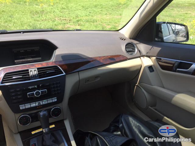 Mercedes Benz C-Class Automatic 2014 - image 3