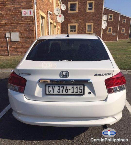 Honda Jazz Manual - image 4
