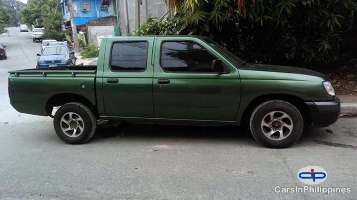 Picture of Nissan Frontier Manual 2001