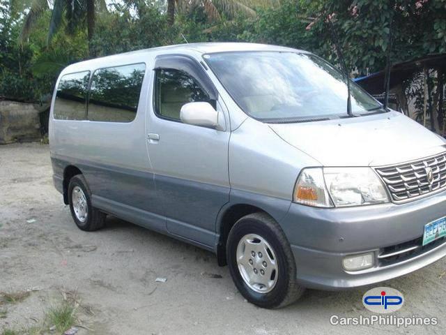 Picture of Toyota Hiace Automatic 2010