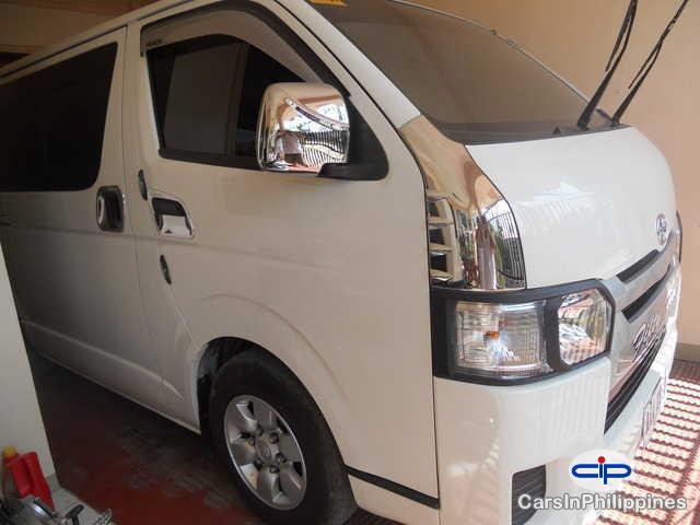 Picture of Toyota Hiace Manual 2012