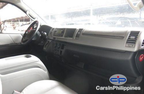 Toyota Avanza Automatic 2010
