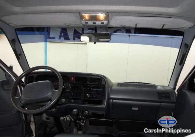 Toyota Hiace Manual 2003
