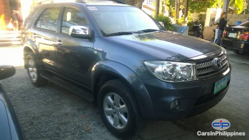 Picture of Toyota Fortuner