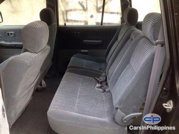 Toyota Revo Automatic 1999 - image 5