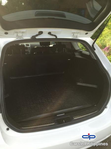 Toyota Avensis Manual 2012 in Bataan