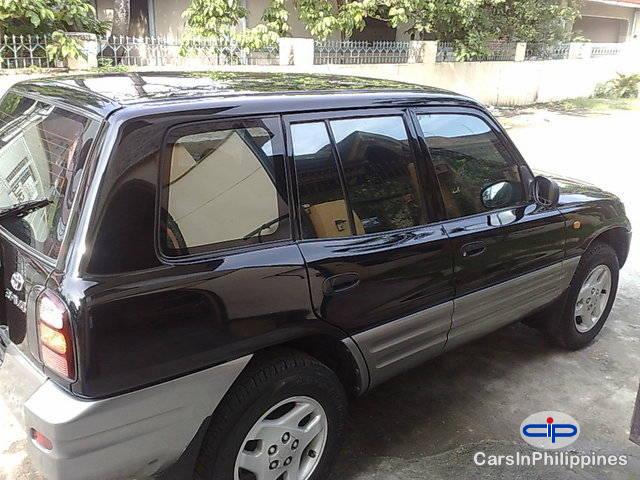 Toyota RAV4 Automatic 1998 - image 3