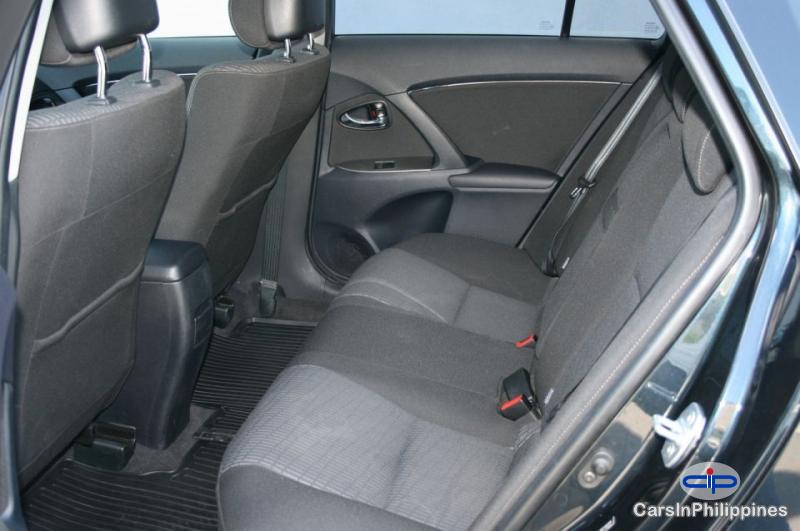 Toyota Avensis Manual 2011 in Aurora