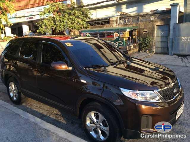 Pictures of Kia Sorento Automatic 2014