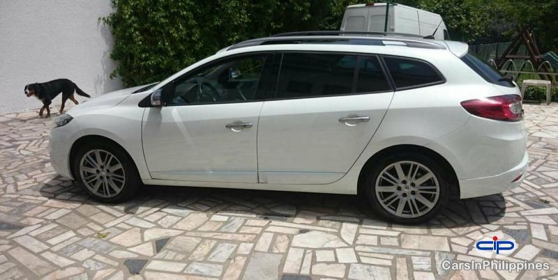 Renault Megane Automatic 2012 in Metro Manila