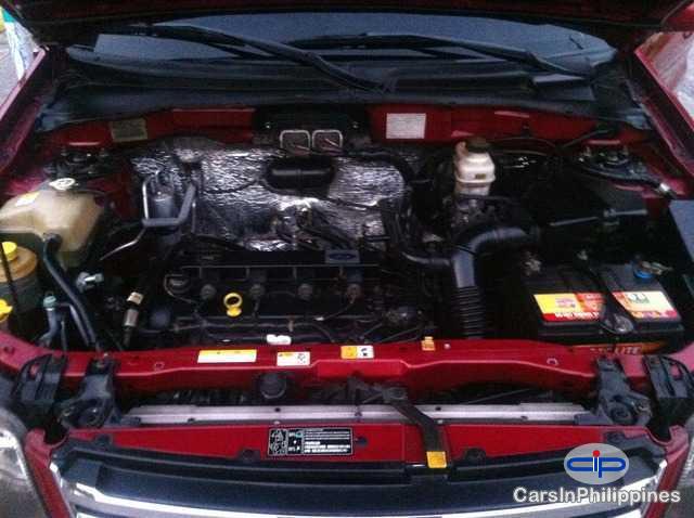 Ford Escape Automatic - image 2