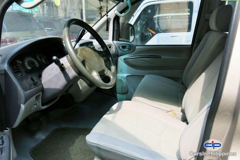 Mitsubishi Space Gear - image 2