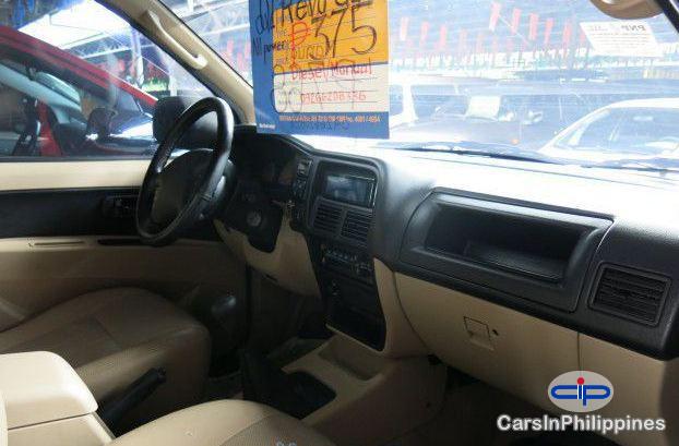 Isuzu - image 2