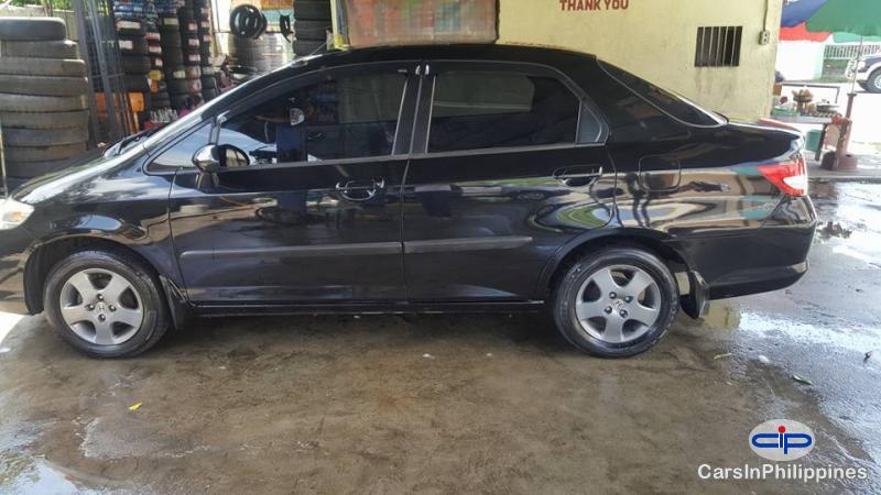 Honda City Automatic - image 5