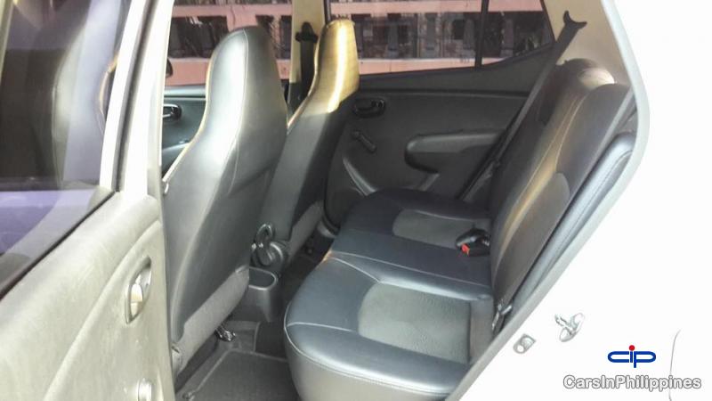 Hyundai i10 Manual - image 3