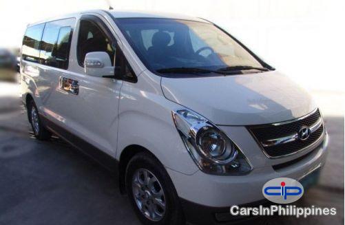 Picture of Hyundai Starex