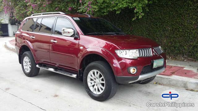 Picture of Mitsubishi Montero Sport Automatic 2011