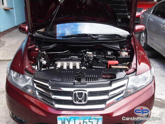 Honda City Automatic - image 3