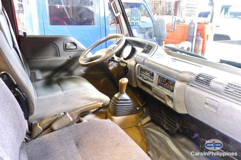 Isuzu Elf Manual - image 3