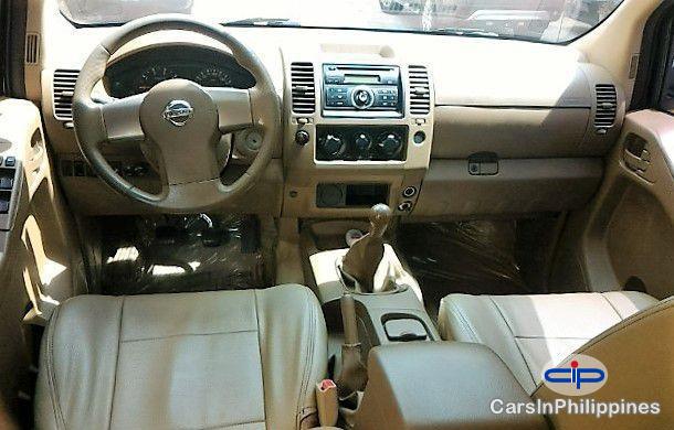 Nissan Navara Manual - image 7