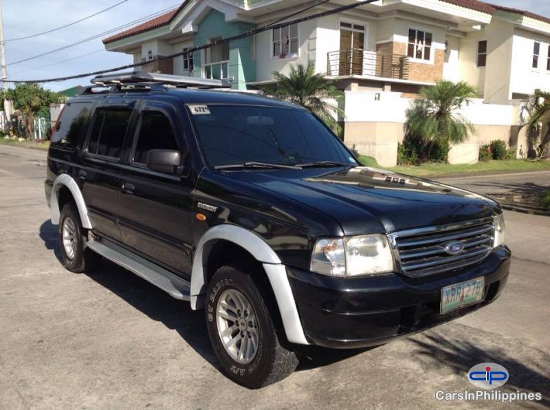 Ford Everest Manual - image 2