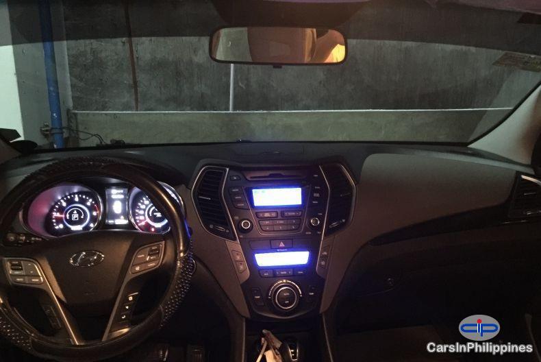Hyundai Santa Fe Automatic 2013 in Cebu