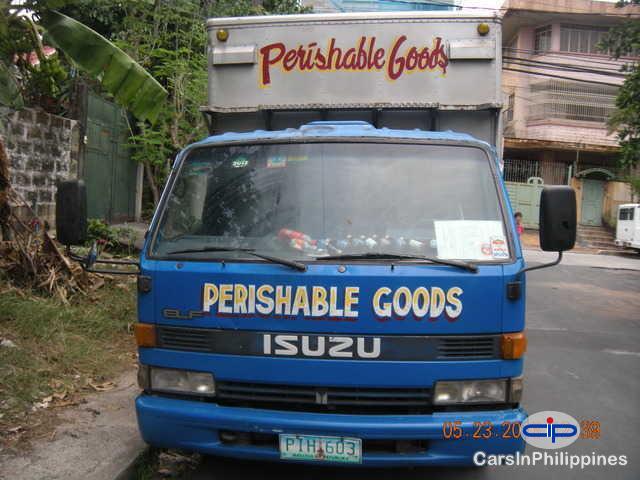 Isuzu Elf Manual 2011 - image 2