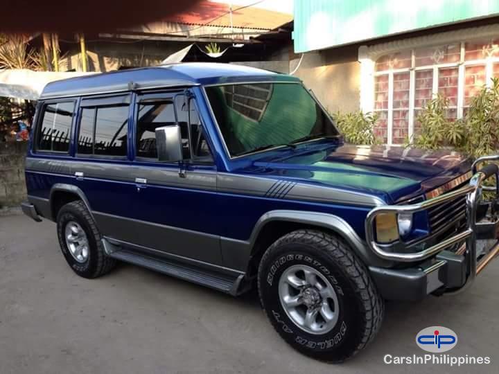 Mitsubishi Pajero Manual 1991 - image 2
