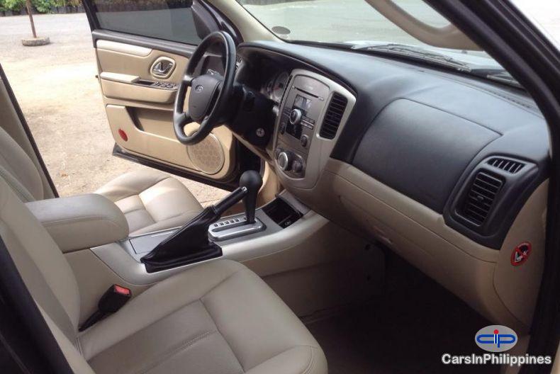 Ford Escape Automatic 2009 - image 3