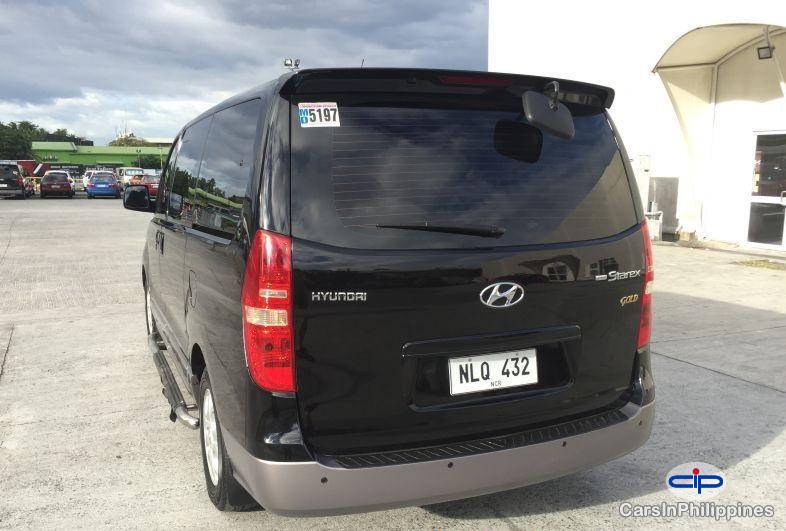 Hyundai Starex Automatic 2009