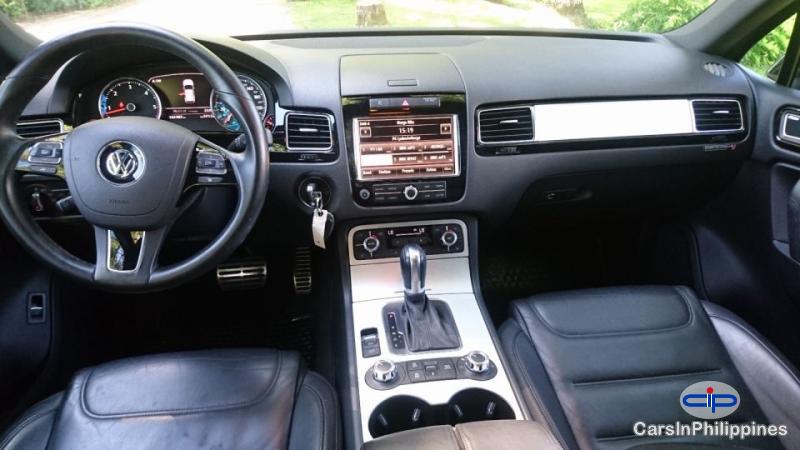 Volkswagen Touareg Automatic 2011 - image 3