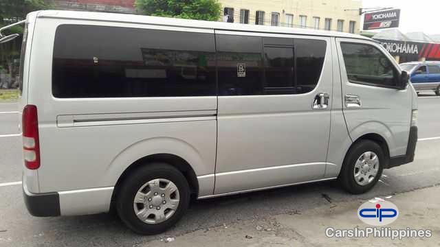 Toyota Hiace Manual 2012
