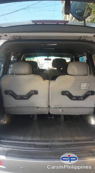 Hyundai Starex Automatic - image 4